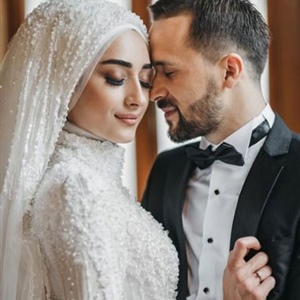 نمونه‌کار عکاسی عروس در آتلیه مذهبی نورا - تصویر ۴