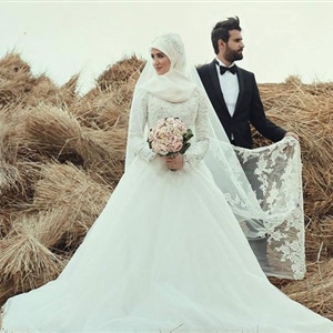 نمونه‌کار عکاسی عروس در آتلیه مذهبی نورا - تصویر ۷