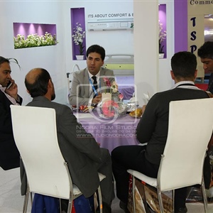 نمونه عکس خبری از رویداد نمایشگاهی توسط آتلیه نورا