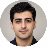سینا احمدی